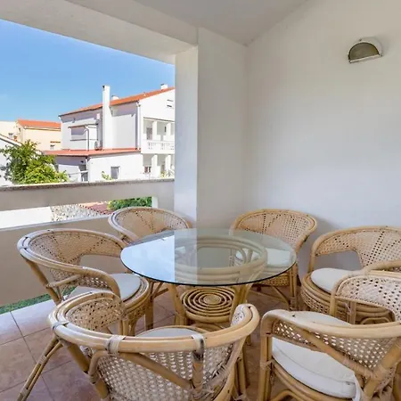 Bakic Apartment Baška