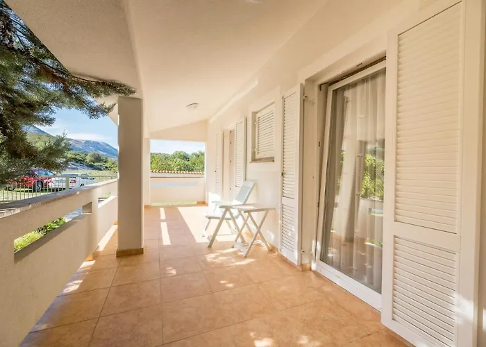 Bakic Apartment Baška